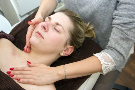 kosmetik gesichtsbehandlung